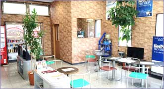 山手の快適店内
